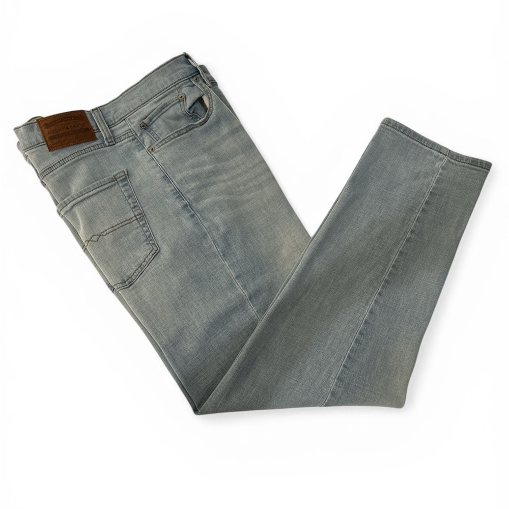 Lucky Brand Men’s 410 Athletic Straight Fit Jeans - Size 38 x 32